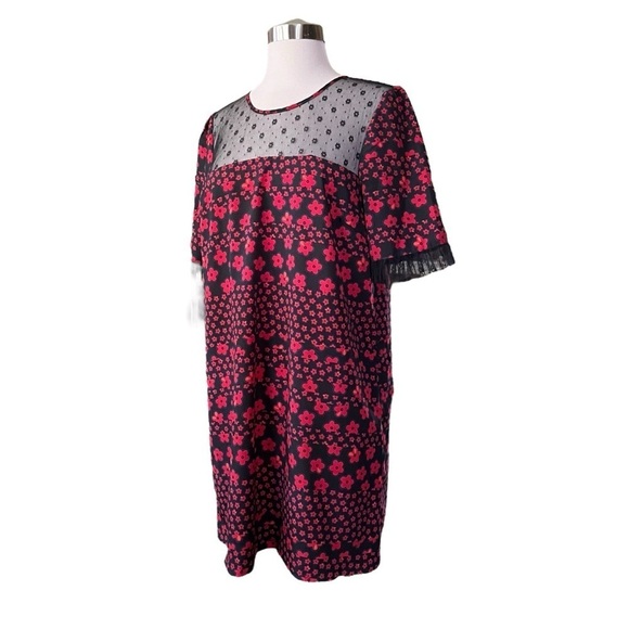 BCBGeneration Dress Womens Size M Mixed Media Red Black Floral Lace Bratz Style - Picture 5 of 12